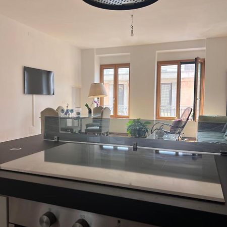 דירות לצ'ה A Casa Di Eli מראה חיצוני תמונה