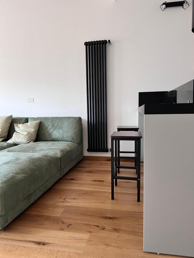 דירות לצ'ה A Casa Di Eli מראה חיצוני תמונה